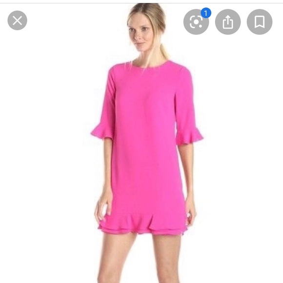 Flirty fuchsia dress with bell sleeves - Picture 1 of 3